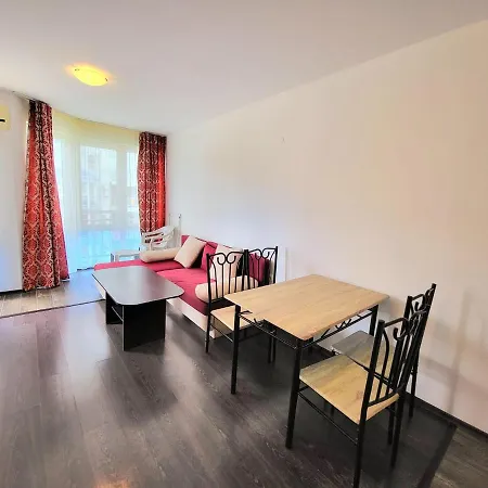 1 Bedroom In Sunny Dream Complex Sunny Beach